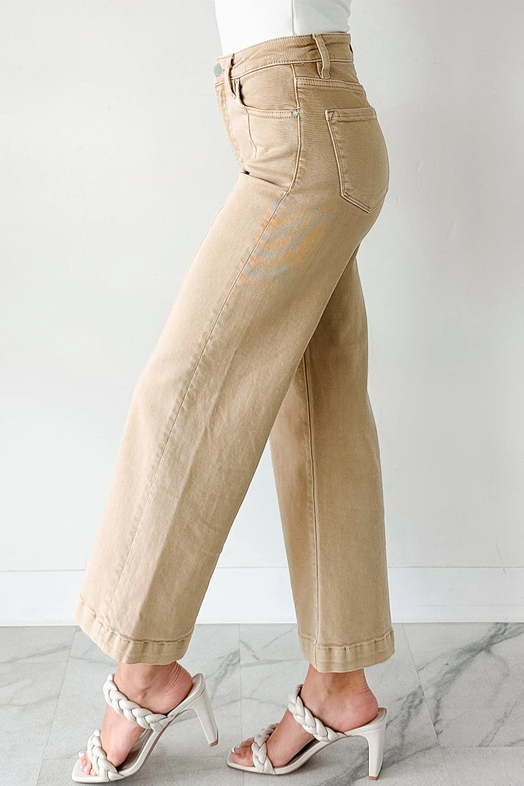 Apricot Solid Color Seamed Center Wide Leg Cropped Jeans